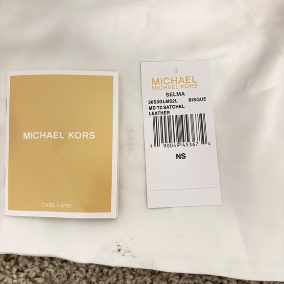 Michael Kors Selma Saffiano - Picture 6 of 6